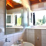 Kladas House Xanthates Corfu Vakantiehuis *